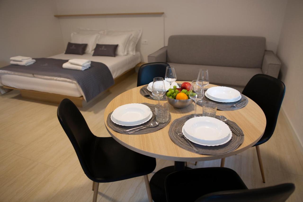 Dea Del Mar Apartments Izola Extérieur photo