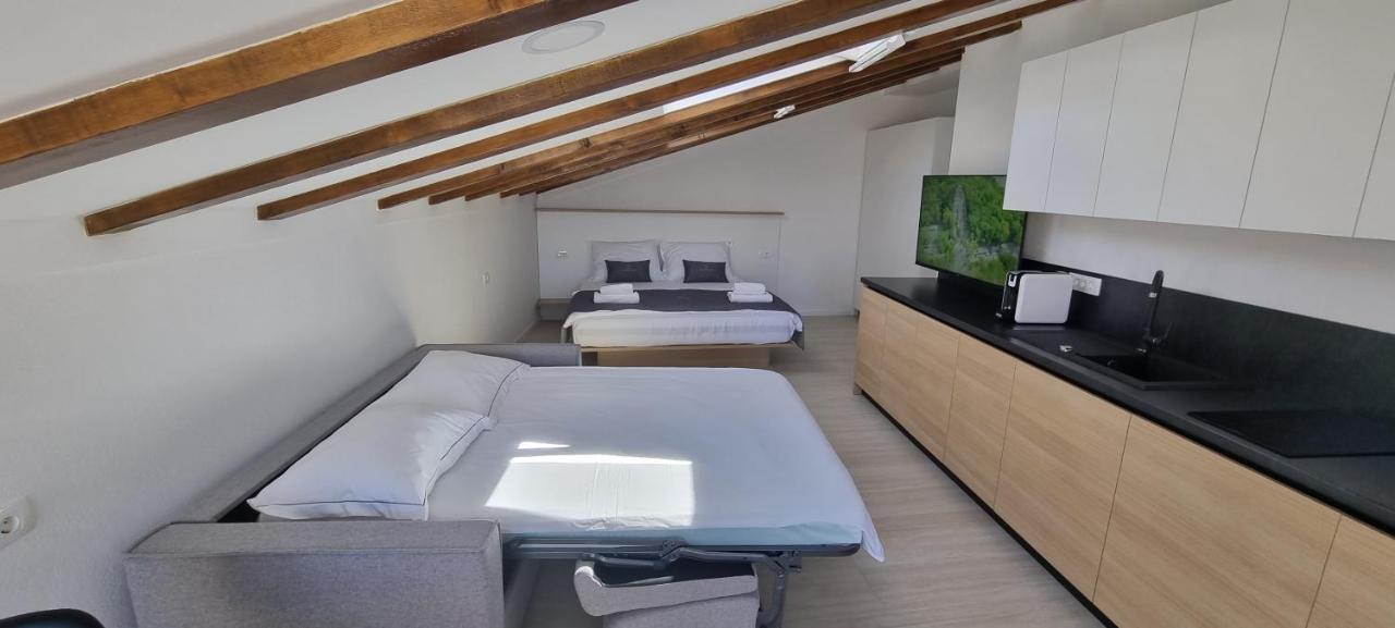 Dea Del Mar Apartments Izola Extérieur photo